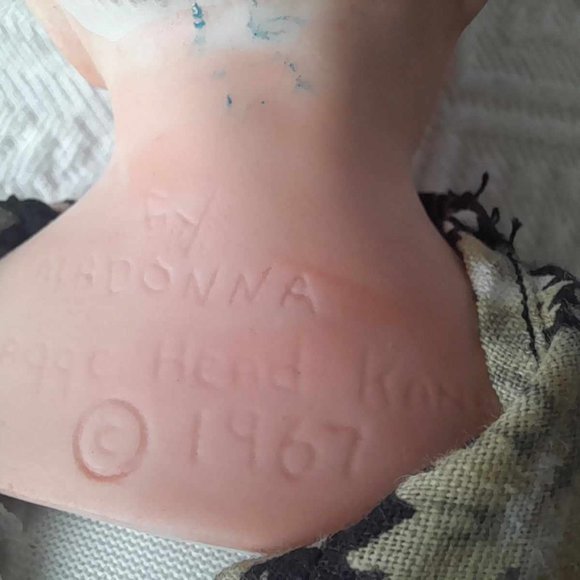 Vintage old lady Porcelain doll 14 inch+ 2 pcs MBI mini dolls - Picture 5 of 5